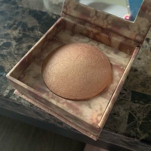 Urban Decay Highlighter